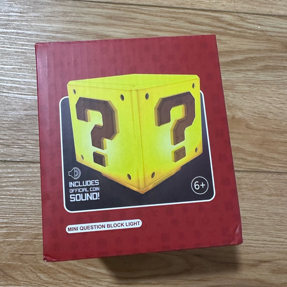 Nintendo Yellow Question Block Light